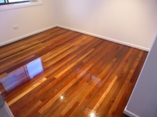 FLOOR SANDING